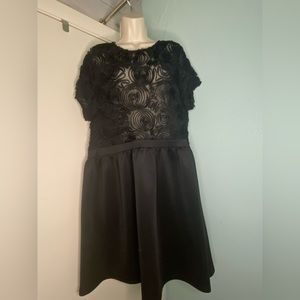 Black forever 21 plus size dress